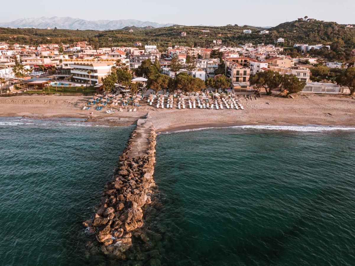 Troulakis Beach Hotel Agia Marina  Екстер'єр фото