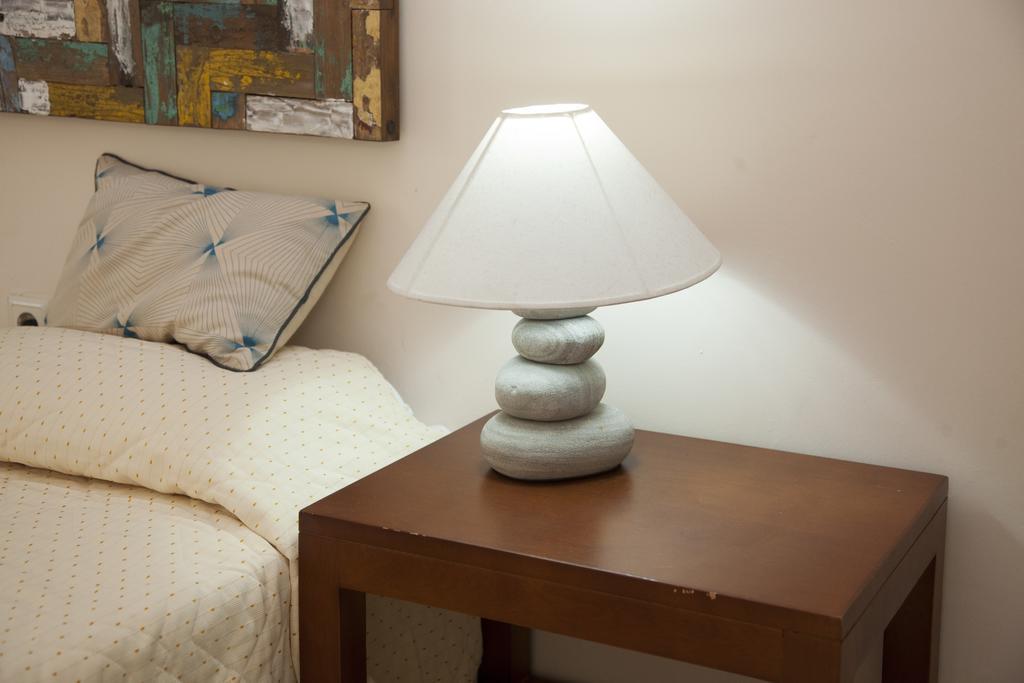 Troulakis Beach Hotel Agia Marina  Екстер'єр фото